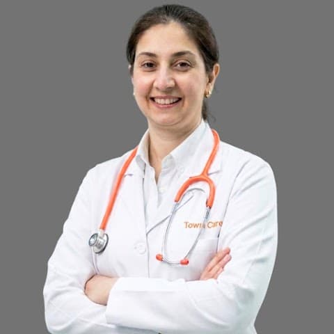د نانسي نبيل لحظى